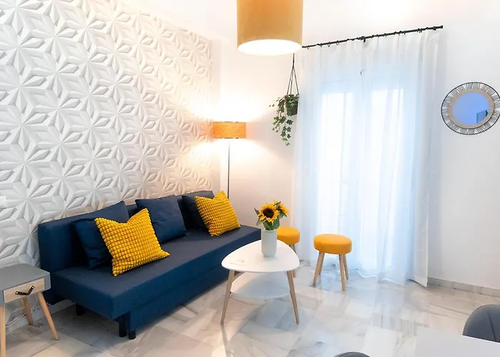 Downtown Apartment 3 Bedrooms, 1 Bathroom, Wifi